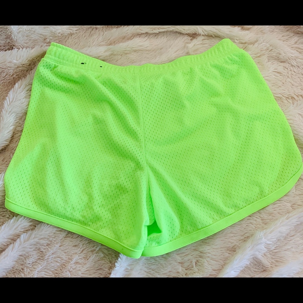 Xersion Shorts View 5